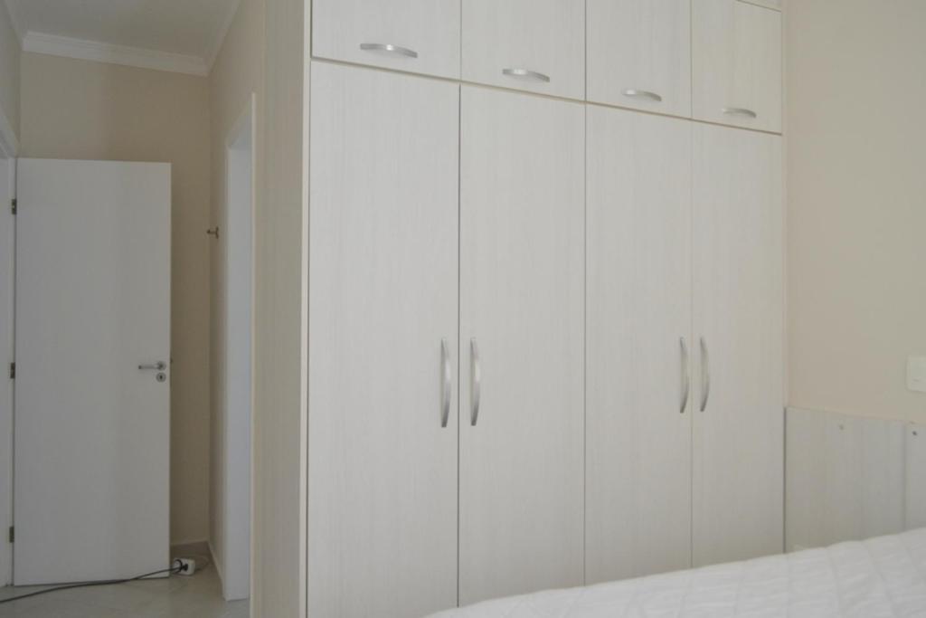 Aluga-Se Apto 2 Quartos, Sendo 1 Suite, 3 Ar Cond. Mobilia Completa - Praia Grande Ubatuba/Sp Εξωτερικό φωτογραφία