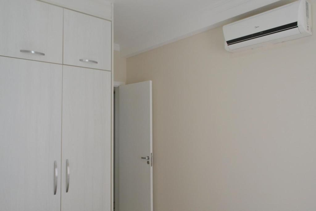 Aluga-Se Apto 2 Quartos, Sendo 1 Suite, 3 Ar Cond. Mobilia Completa - Praia Grande Ubatuba/Sp Εξωτερικό φωτογραφία