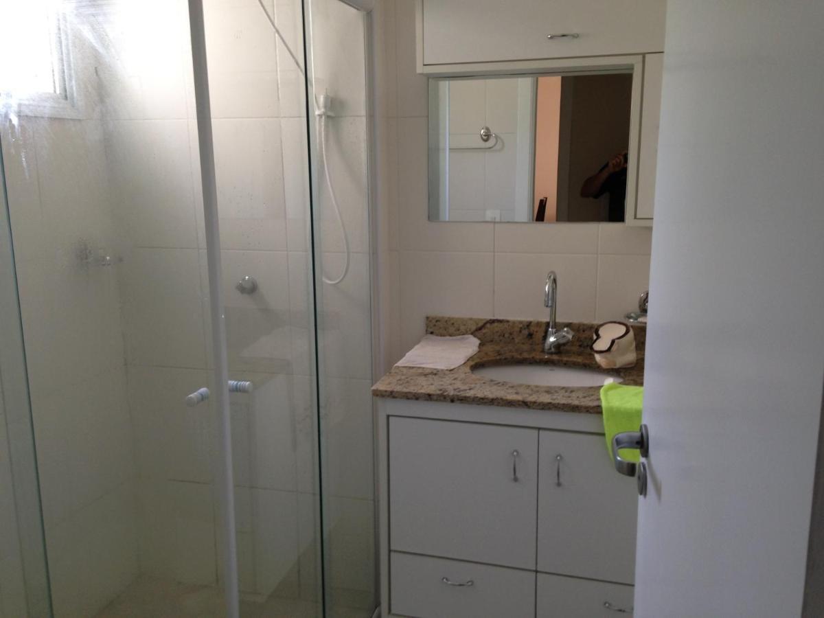Aluga-Se Apto 2 Quartos, Sendo 1 Suite, 3 Ar Cond. Mobilia Completa - Praia Grande Ubatuba/Sp Εξωτερικό φωτογραφία